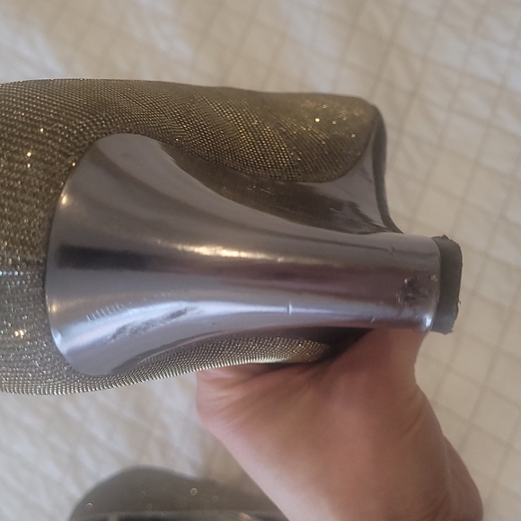 Bandolino peep toe sparkly silver wedges - Picture 6 of 10